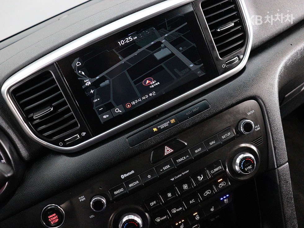 2020 - kia sportage