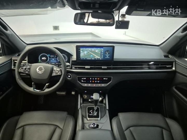 KG Mobility (Ssangyong) Rexton Sport Khan 2.2 4WD Prestige 8