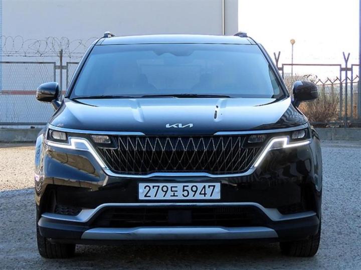 Kia Carnival D2.2 Prestige 2