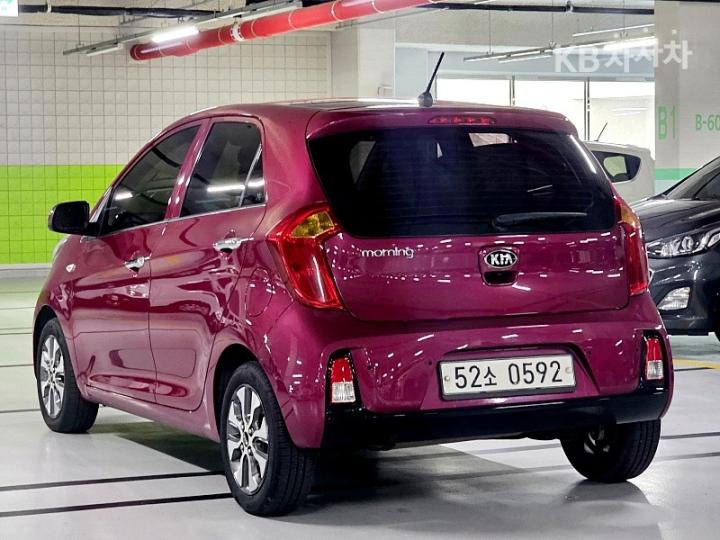 Kia Morning Luxury 7