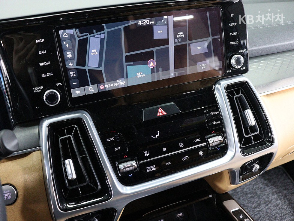 2022 - kia sorento