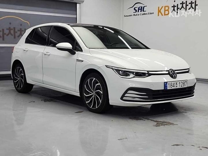 Volkswagen Golf The 8 MK8 2.0 TDI Prestige 5