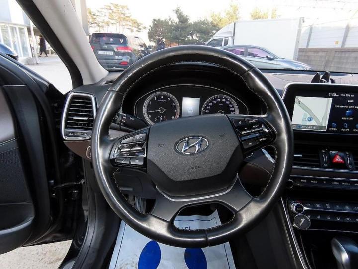 Hyundai Grandeur IG 3.0 LPi Modern 9