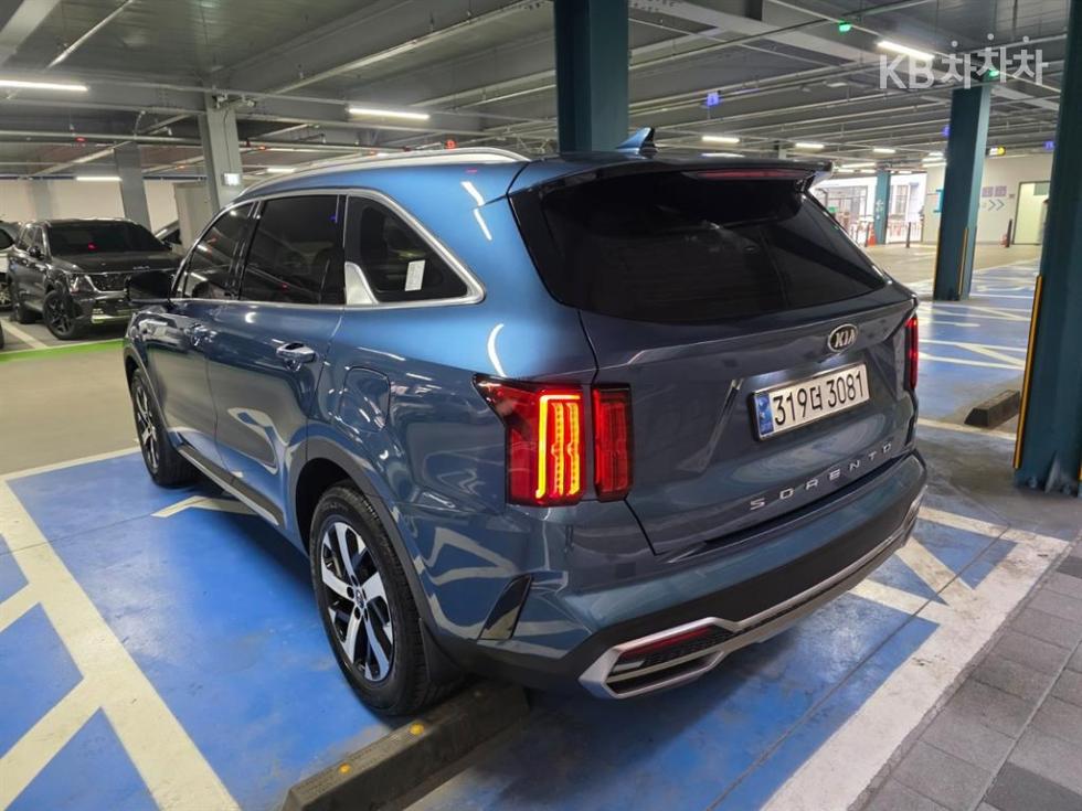 2021 - kia sorento