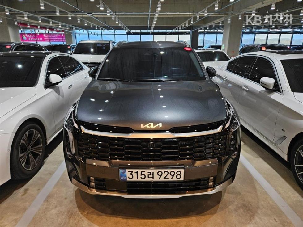 2025 - kia sportage