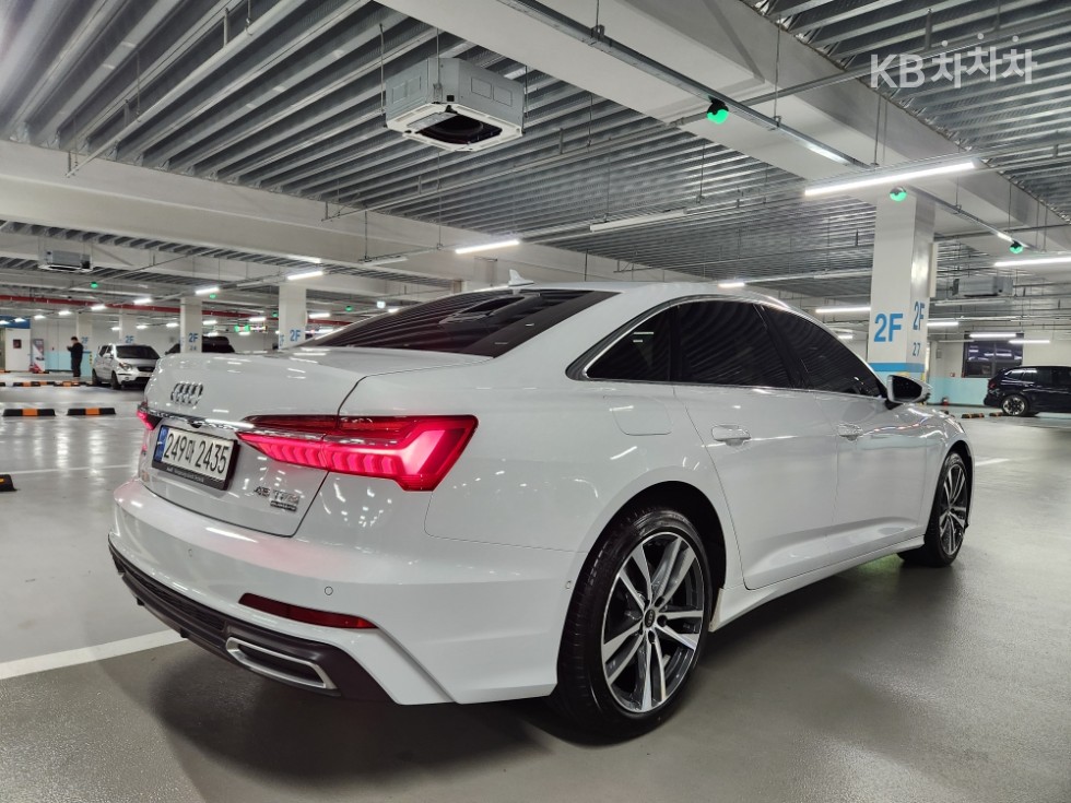 2022 - audi a6