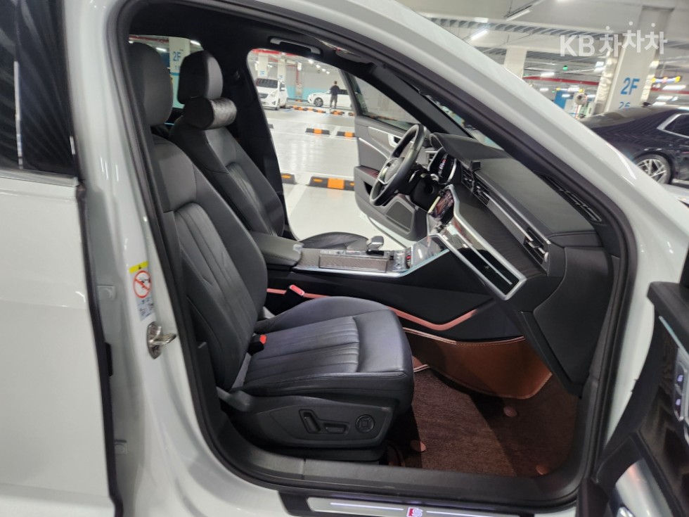 2022 - audi a6