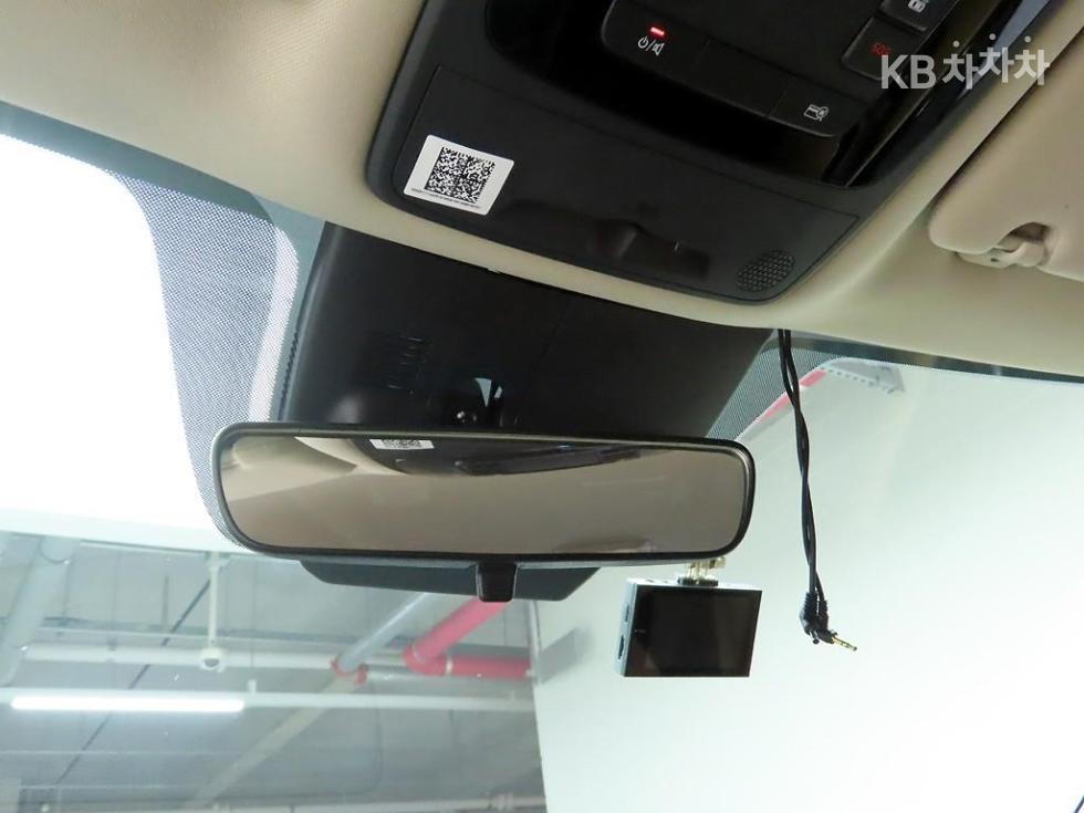 2021 - kia carnival