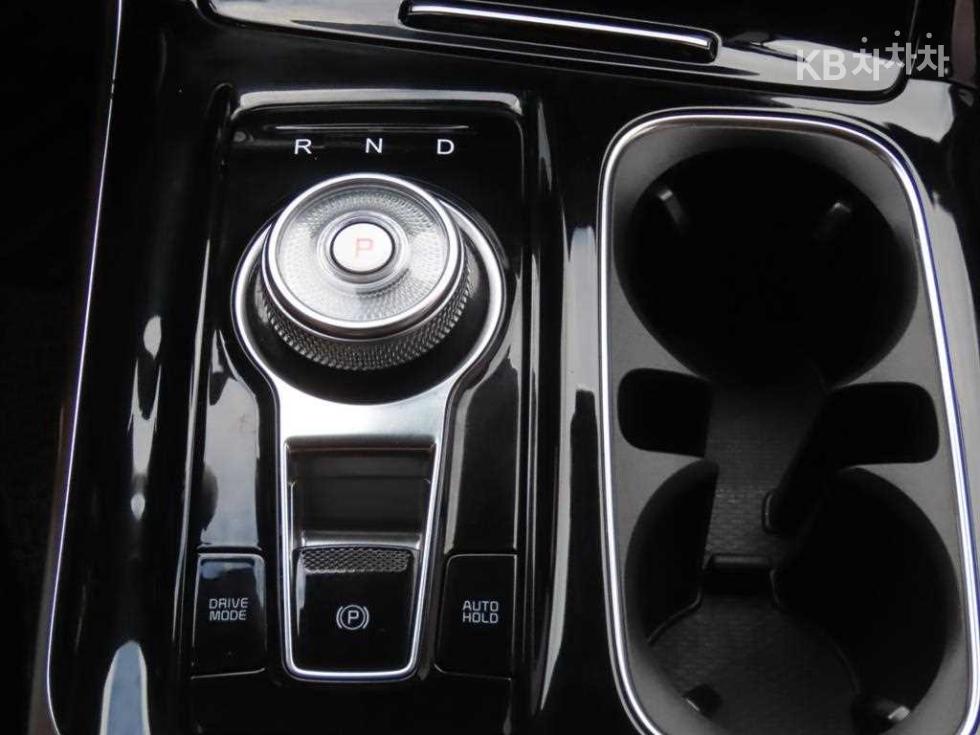 2021 - kia carnival