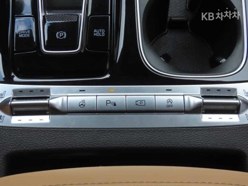 2021 - kia carnival