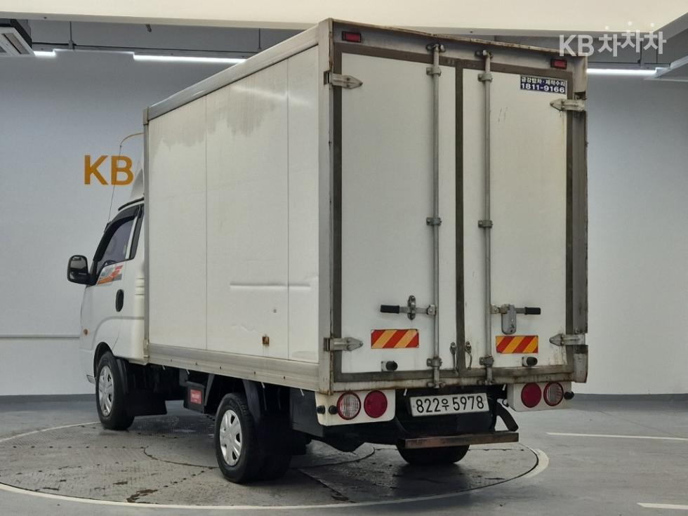2018 - kia bongo iii