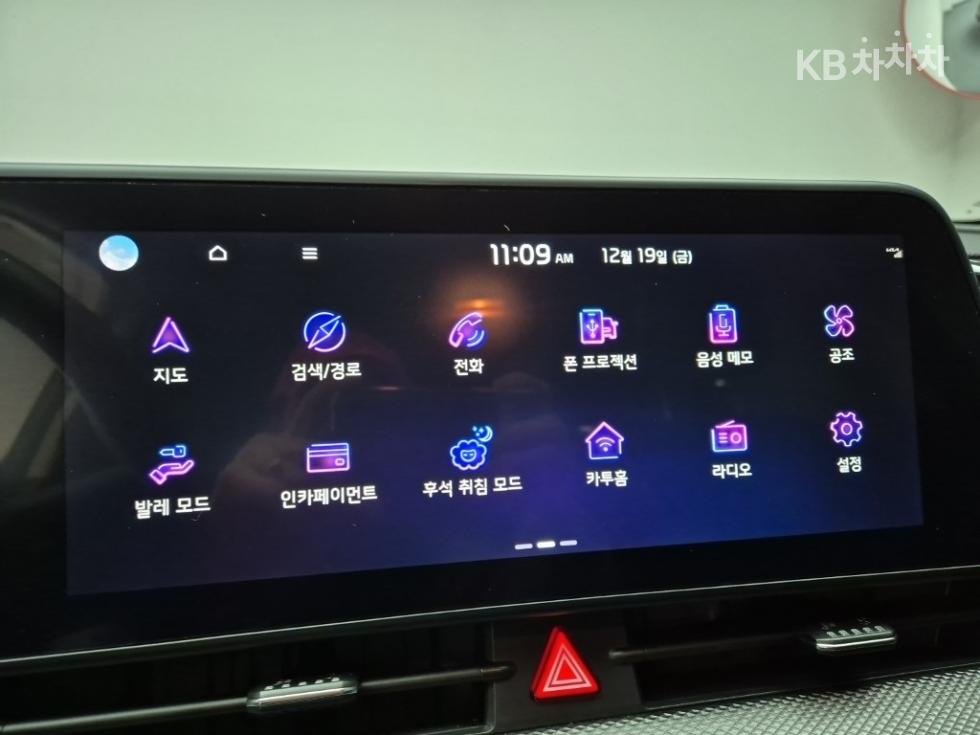 2022 - kia sportage