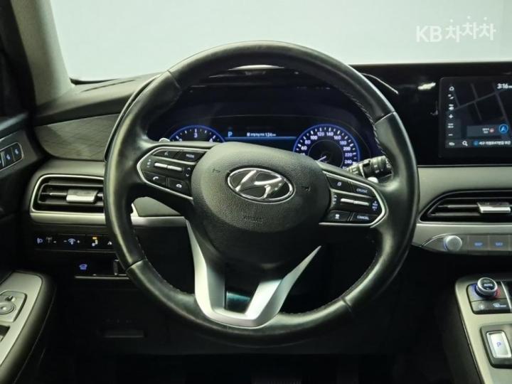 Hyundai Palisade 2.2 Diesel 7 Seater Prestige - фото 9