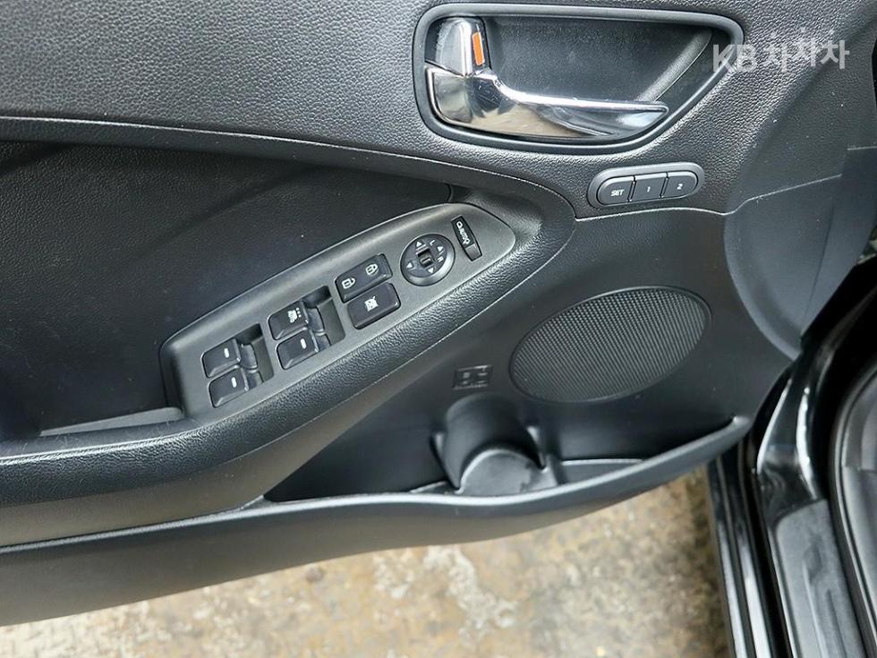 2013 - kia k3
