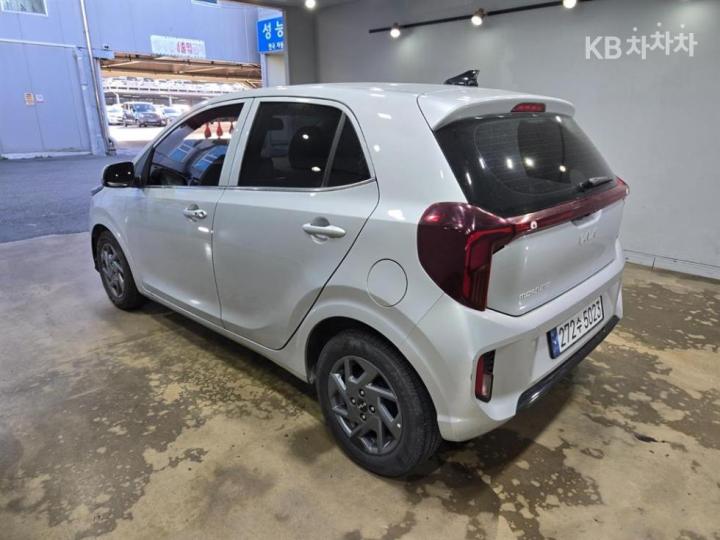 Kia Morning 1.0 Gasoline Prestige - фото 4