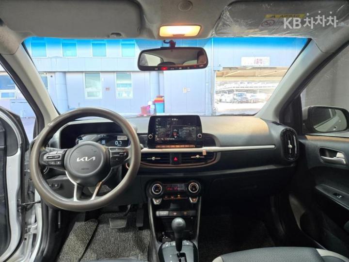 Kia Morning 1.0 Gasoline Prestige - фото 7