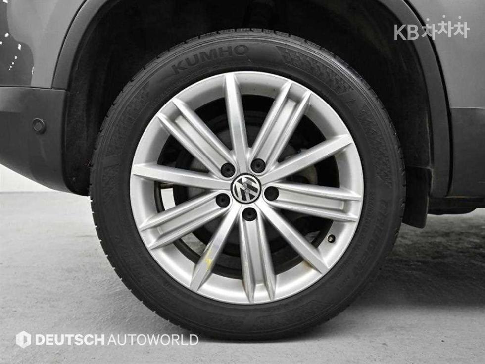 Volkswagen Tiguan — miniaturë 5
