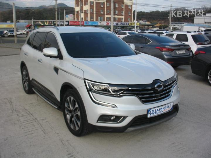 Renault QM6 2.0 4WD RE Signature 4