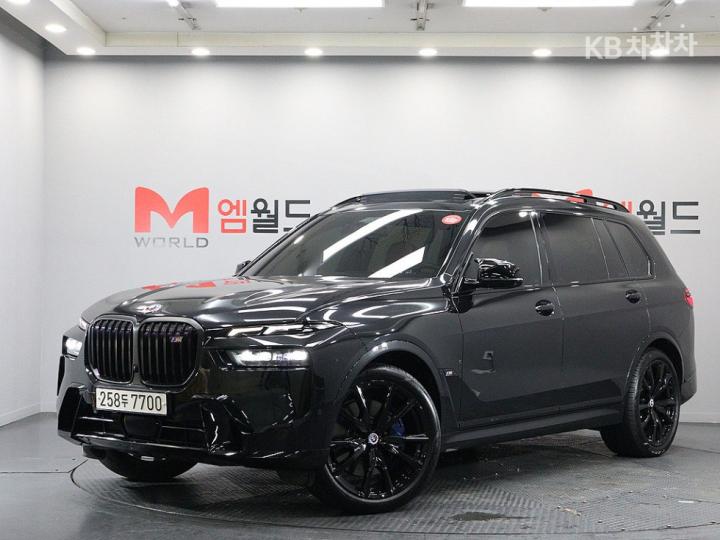 BMW X7 G07 M60i xDrive M Sport 3