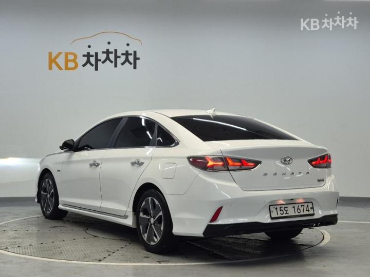 Hyundai Sonata New Rise Hybrid 2.0 HEV Premium 3