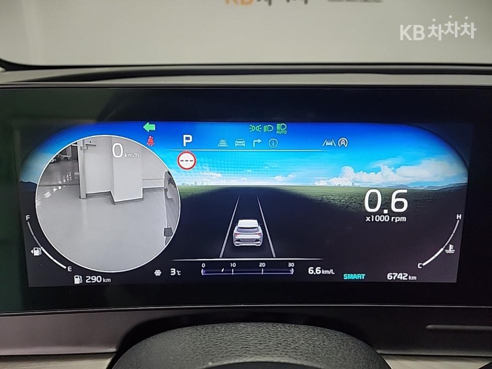 2022 - kia sportage