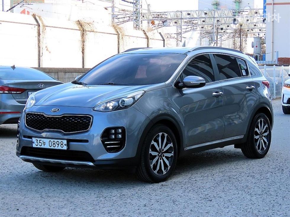 2016 - kia sportage