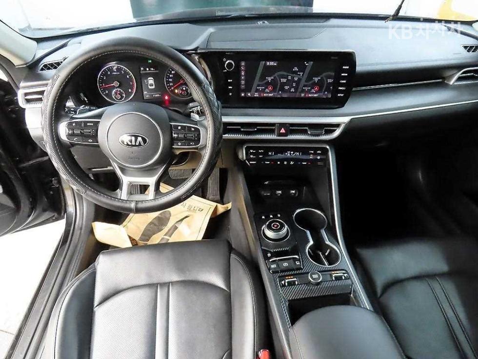2020 - kia k5