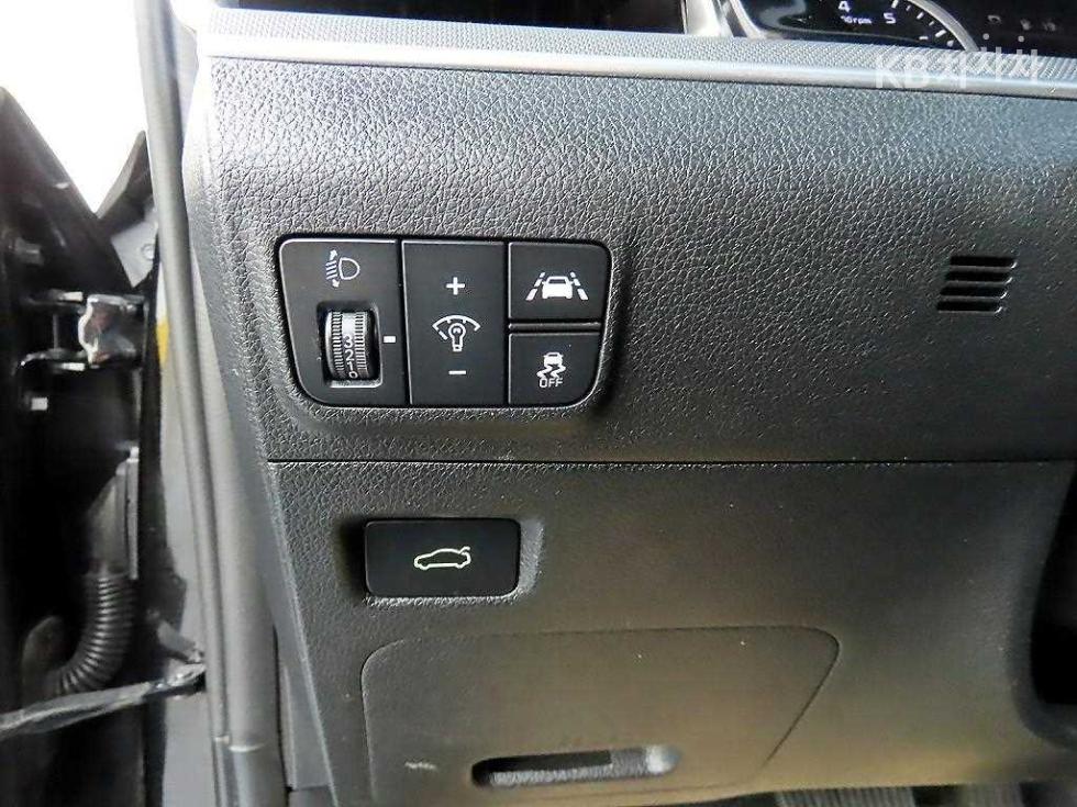 2020 - kia k5
