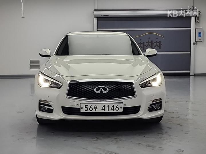 Infiniti Q50 2.2d Premium 3