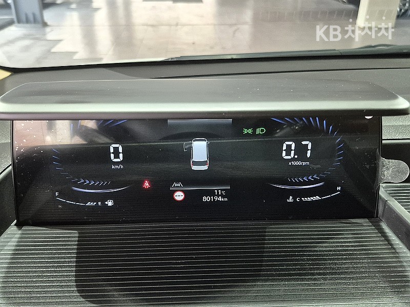 Hyundai Staria — miniaturë 7
