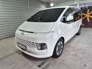 Hyundai Staria 2.2 투어러 11 — foto 1