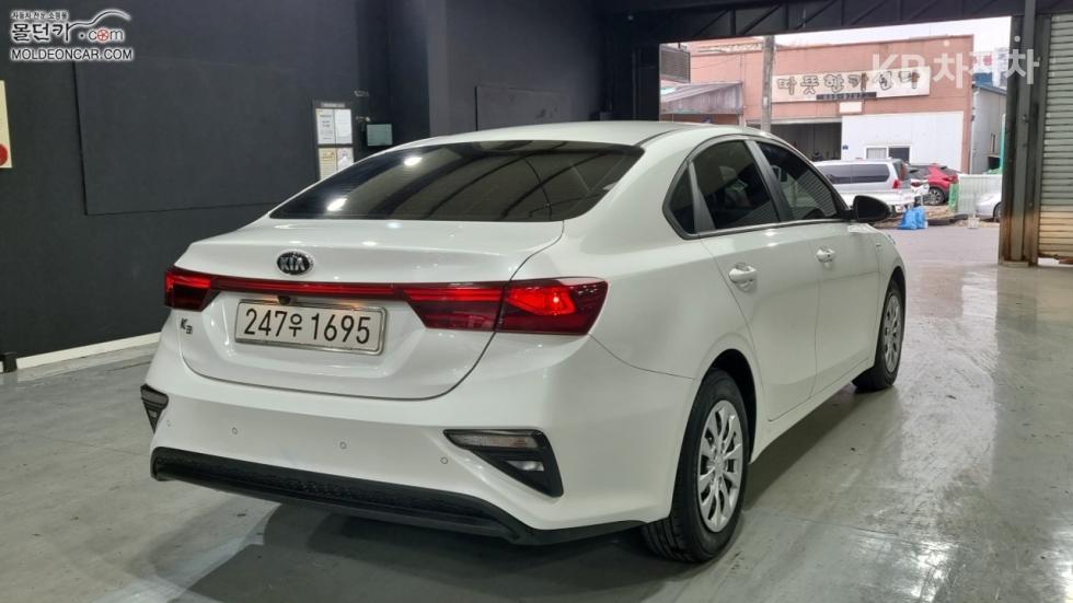 2021 - kia k3