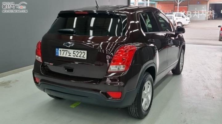 Chevrolet Trax 1.4 LS Deluxe 3