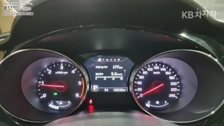 Kia Carnival 2.2 Diesel Noblesse Special 6