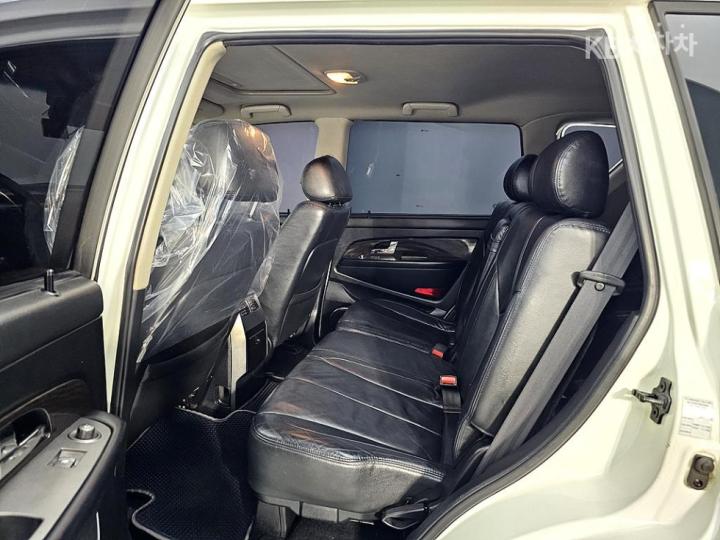 KG Mobility (Ssangyong) Rexton Super RX6 4WD Top Model 10