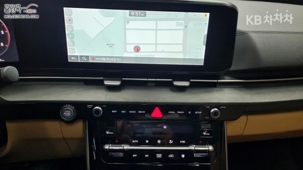 2022 - kia carnival