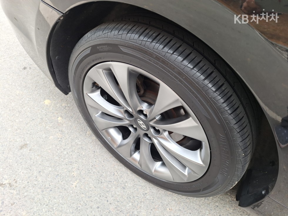 Hyundai Grandeur — miniaturë 14
