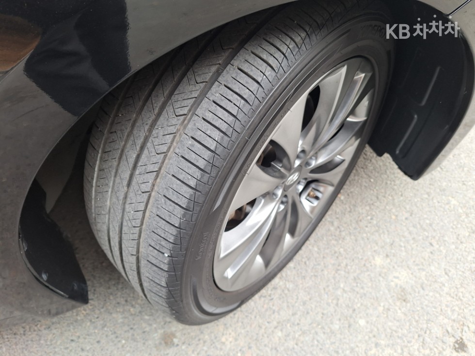 Hyundai Grandeur — miniaturë 15