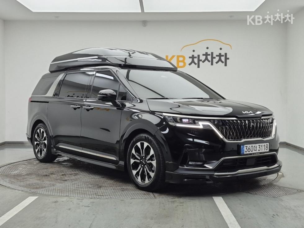 2022 - kia carnival