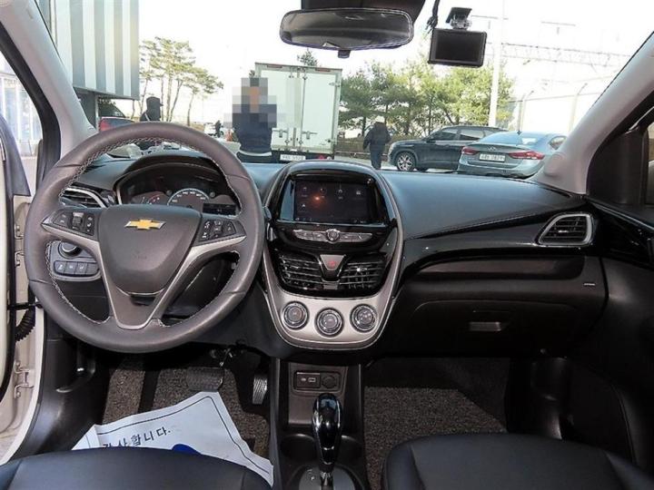 Chevrolet Spark Premier Base Type 8