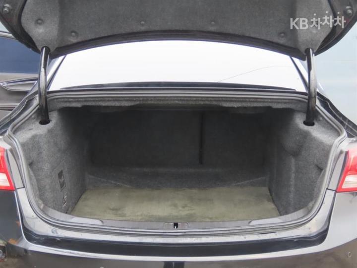 Chevrolet Impala 2.5 LTZ 6