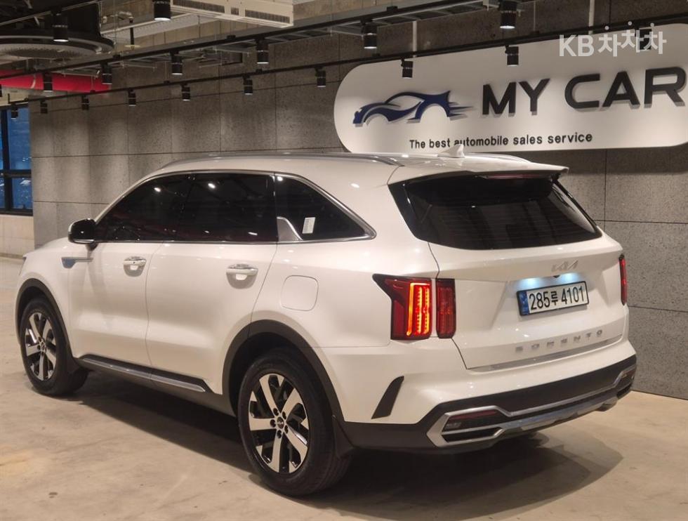 2022 - kia sorento