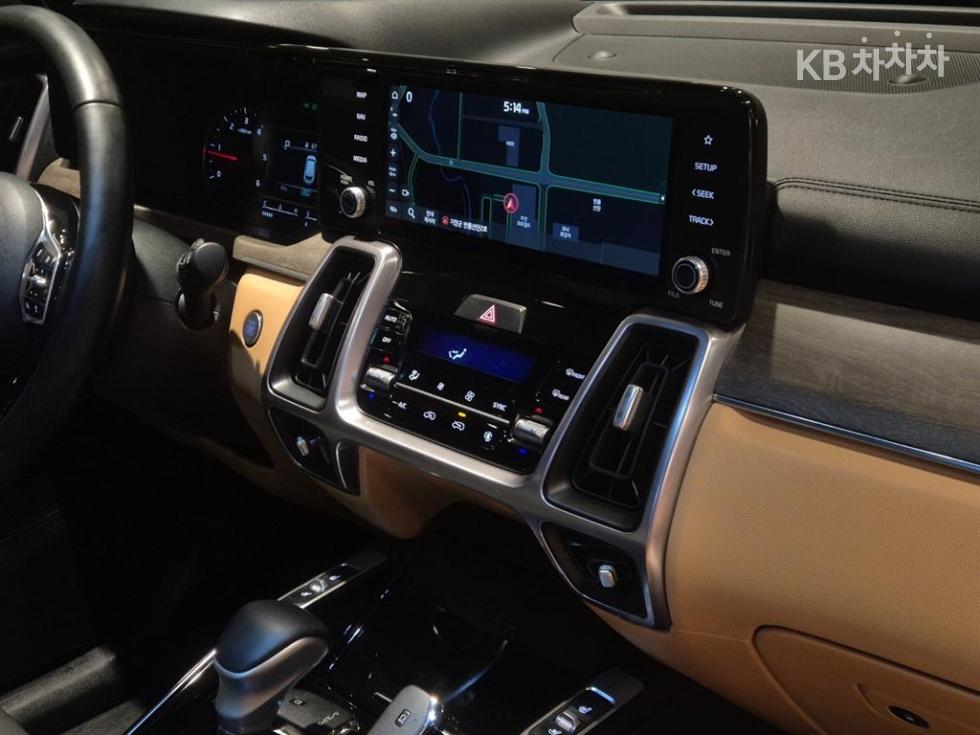 2022 - kia sorento
