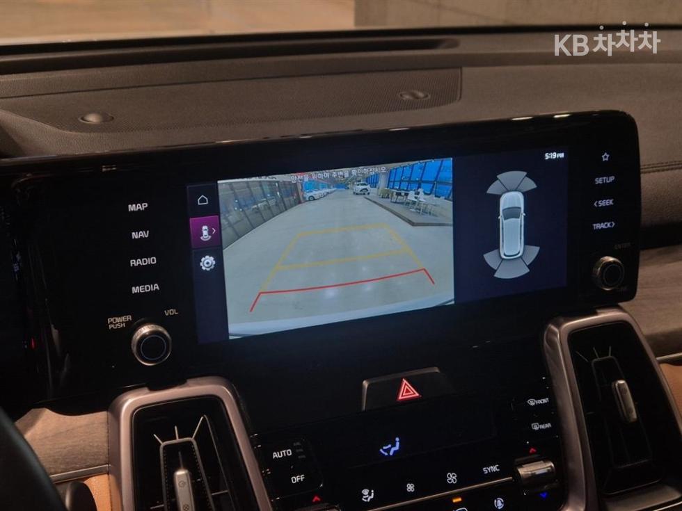 2022 - kia sorento
