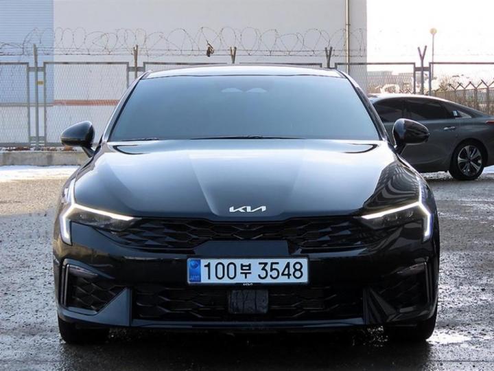 Kia K5 — miniaturë 2