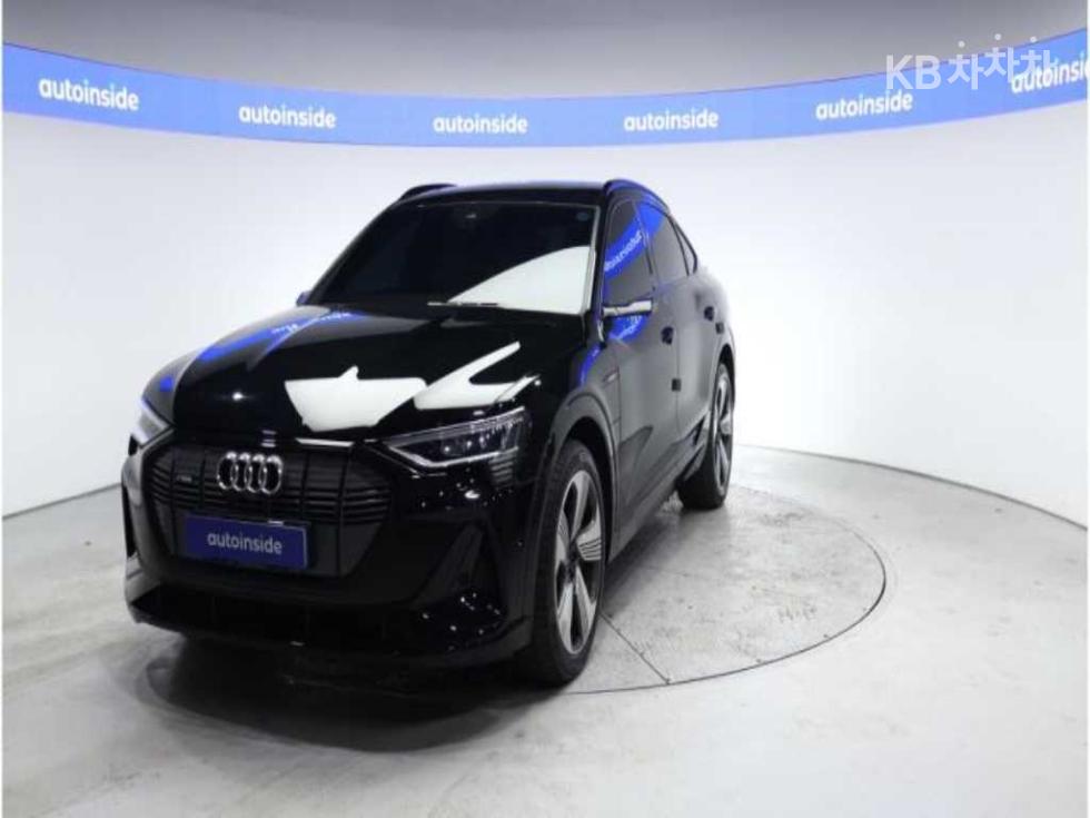 아우디 e-tron