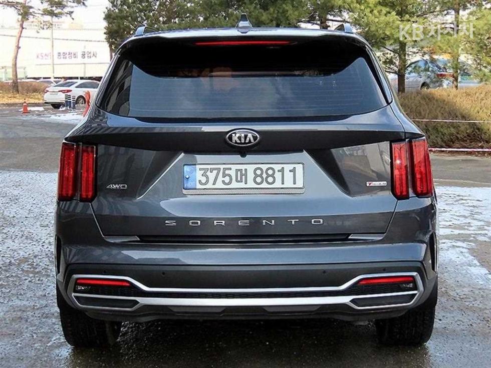2021 - kia sorento