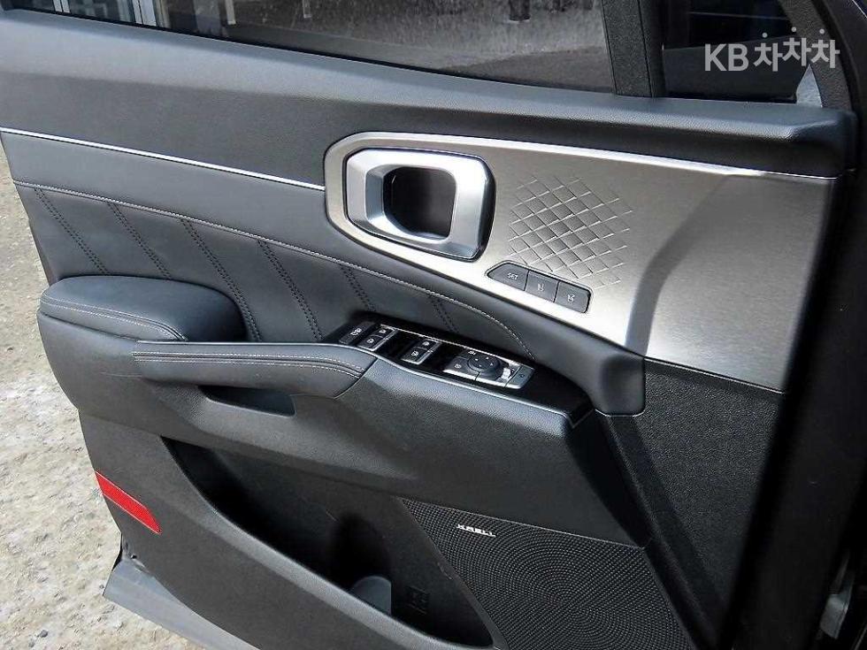 2021 - kia sorento