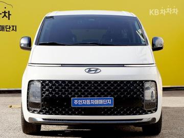 Hyundai Staria 3.5 LPG 라운지 7 — foto 1