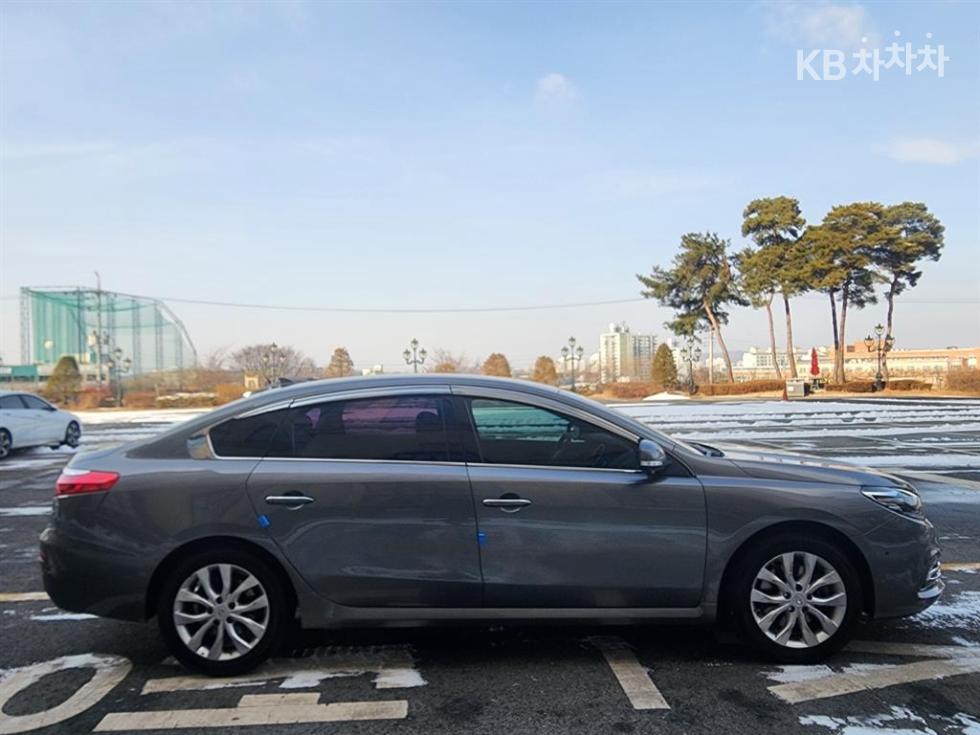 Renault Samsung SM7 — miniaturë 4